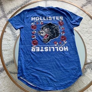 Hollister t-shirt. Light blue.